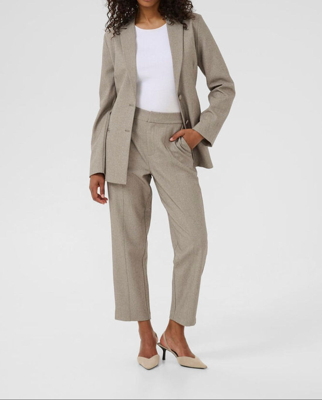 Kaffe pantalone slim fit